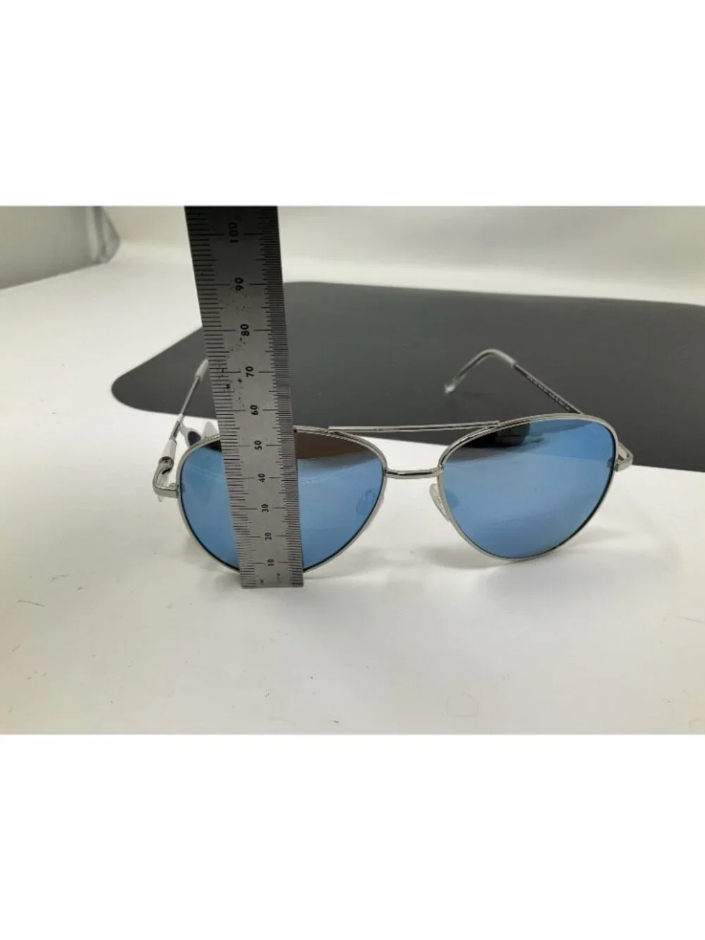 Peepers +2.00 Aviator Sunglasses Heat Wave Sun Reading Glasses